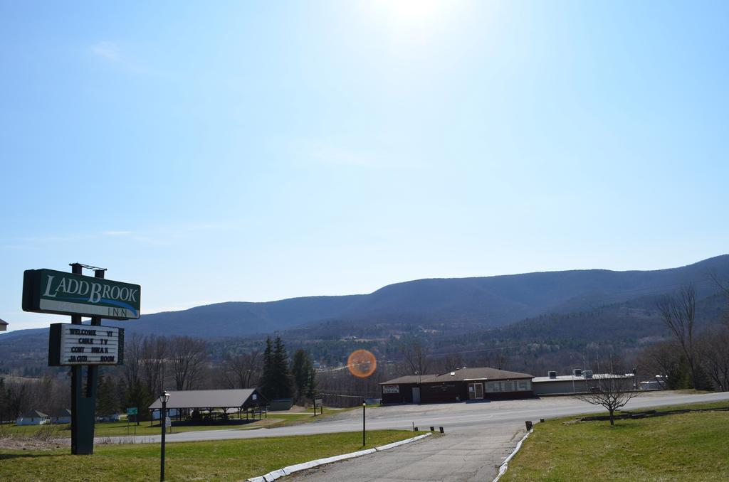 Ladd Brook Inn Pownal Kültér fotó
