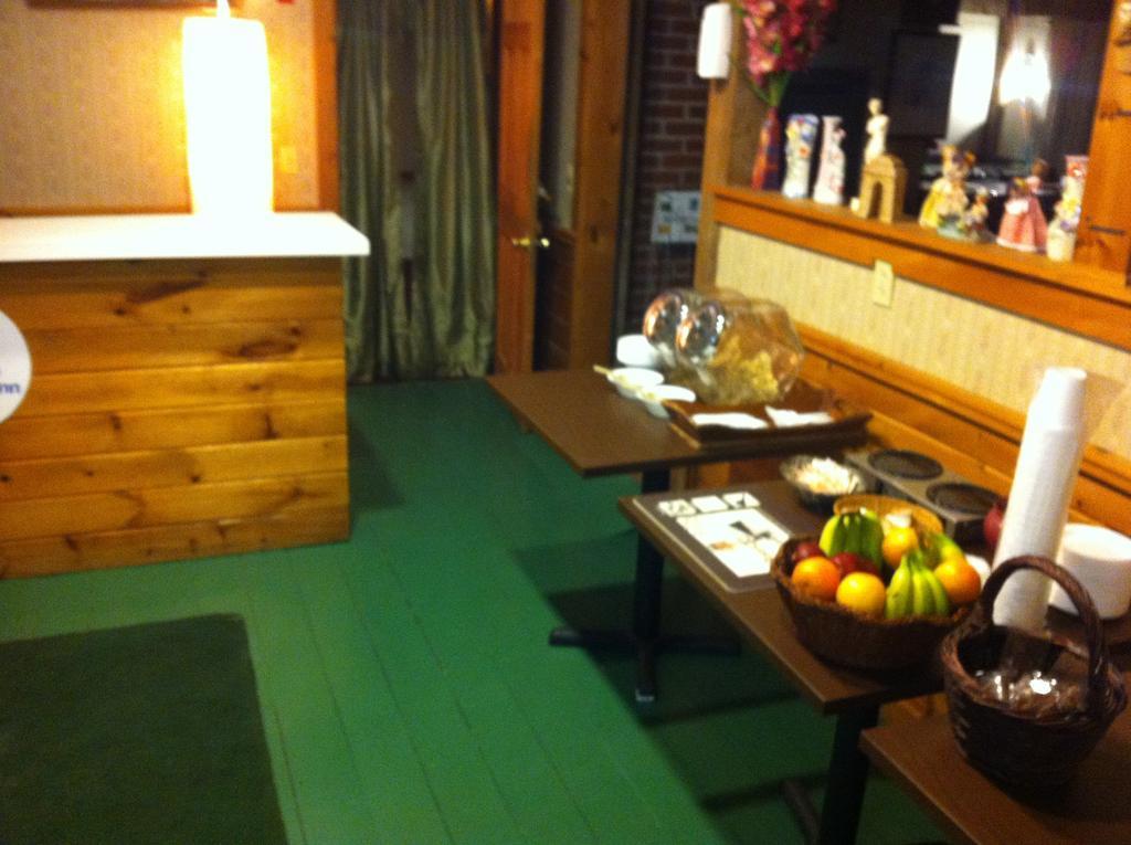 Ladd Brook Inn Pownal Kültér fotó